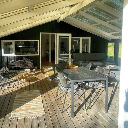 Feriehus Near With Fenced Garden Fjerritslev