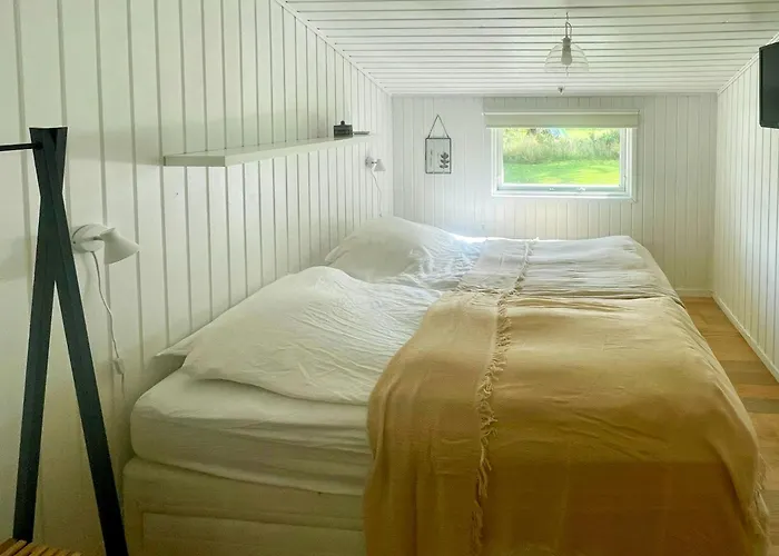 Near With Fenced Garden *